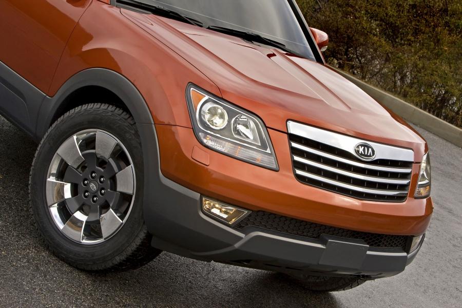  Kia Borrego 2009 года  (фото 5 из 345)